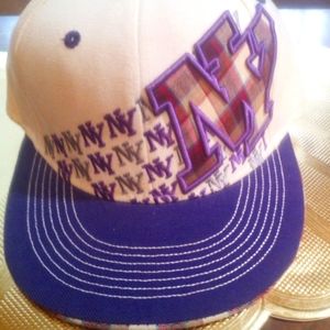 KETHOS & B New York  THROW BACK Cap Purple Plaid Purple Bib on White Medium LN